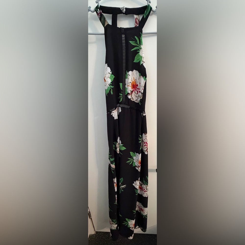 NWOT Floral Black Maxi Dress with low bal - Size Medium